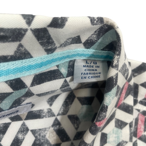 Tommy Bahama Large Geo Print Summer Button Down Short Sleeve Shirt - Picture 3 of 6